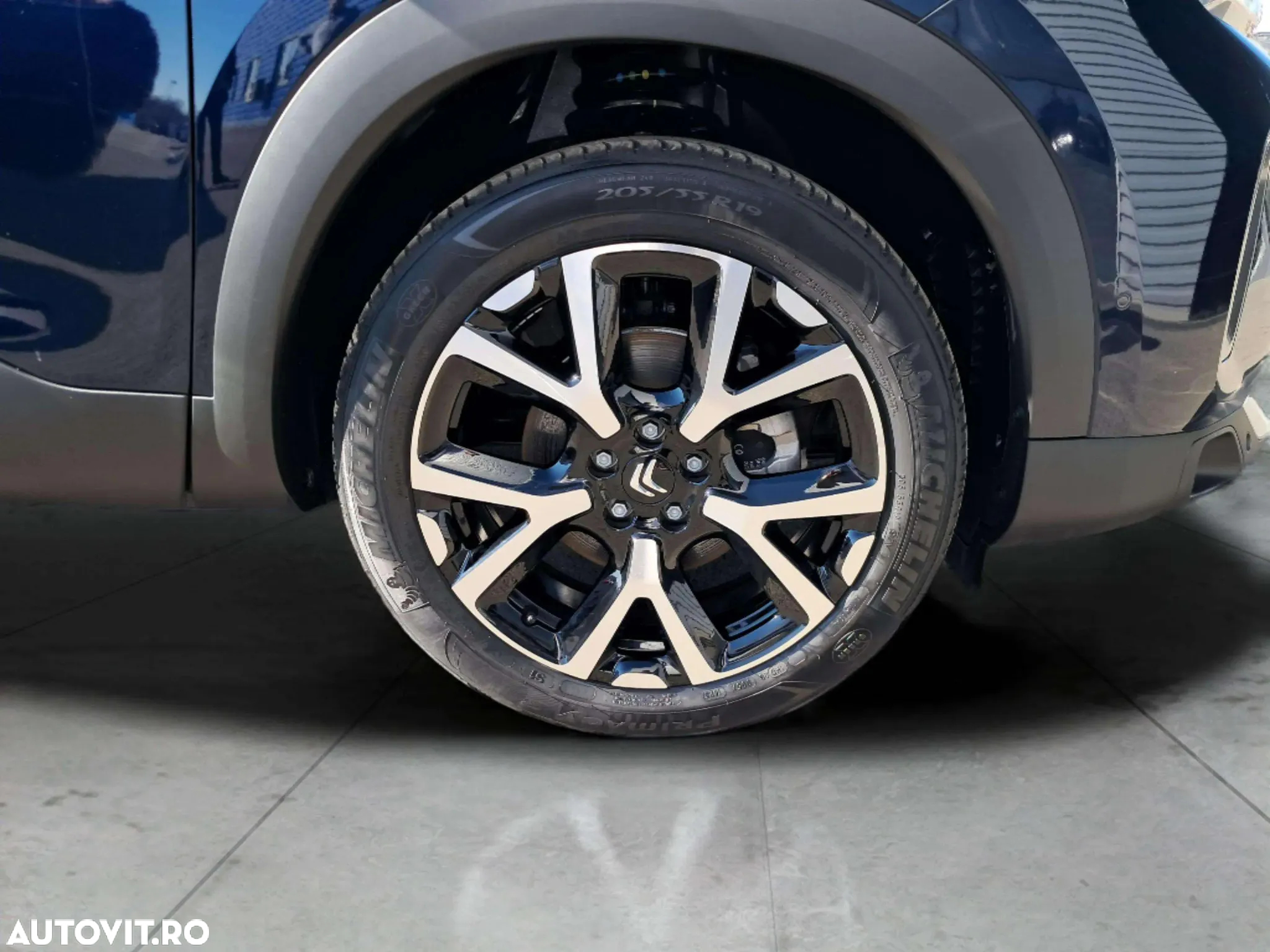 Citroën C5 Aircross 1.2 PureTech S&S EAT8 Shine - 16