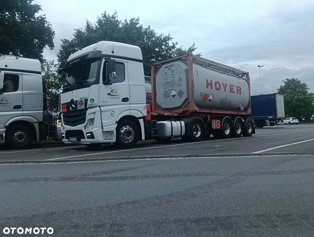 Mercedes-Benz Actros 1848 - 4