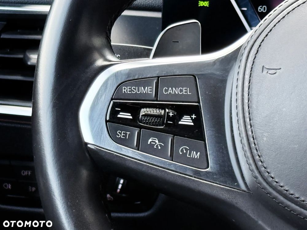 BMW Seria 3 320d xDrive M Sport - 22