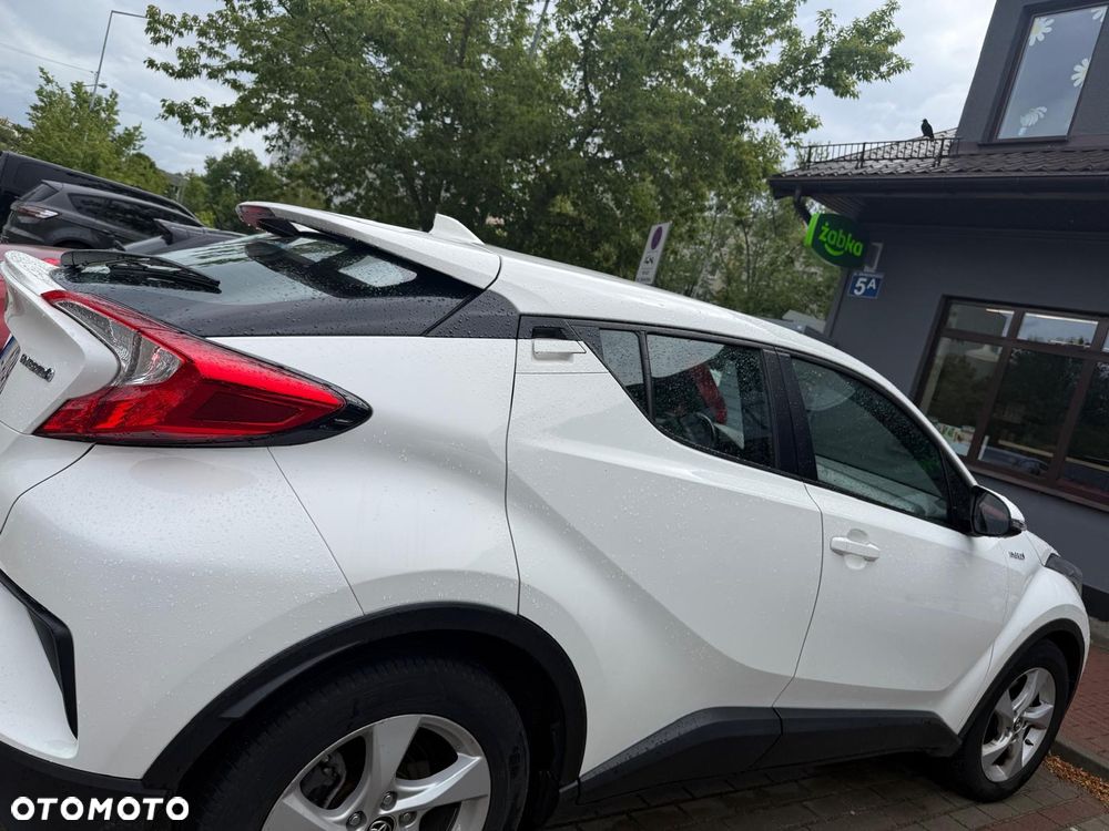 Toyota C-HR 1.8 Hybrid Dynamic - 2