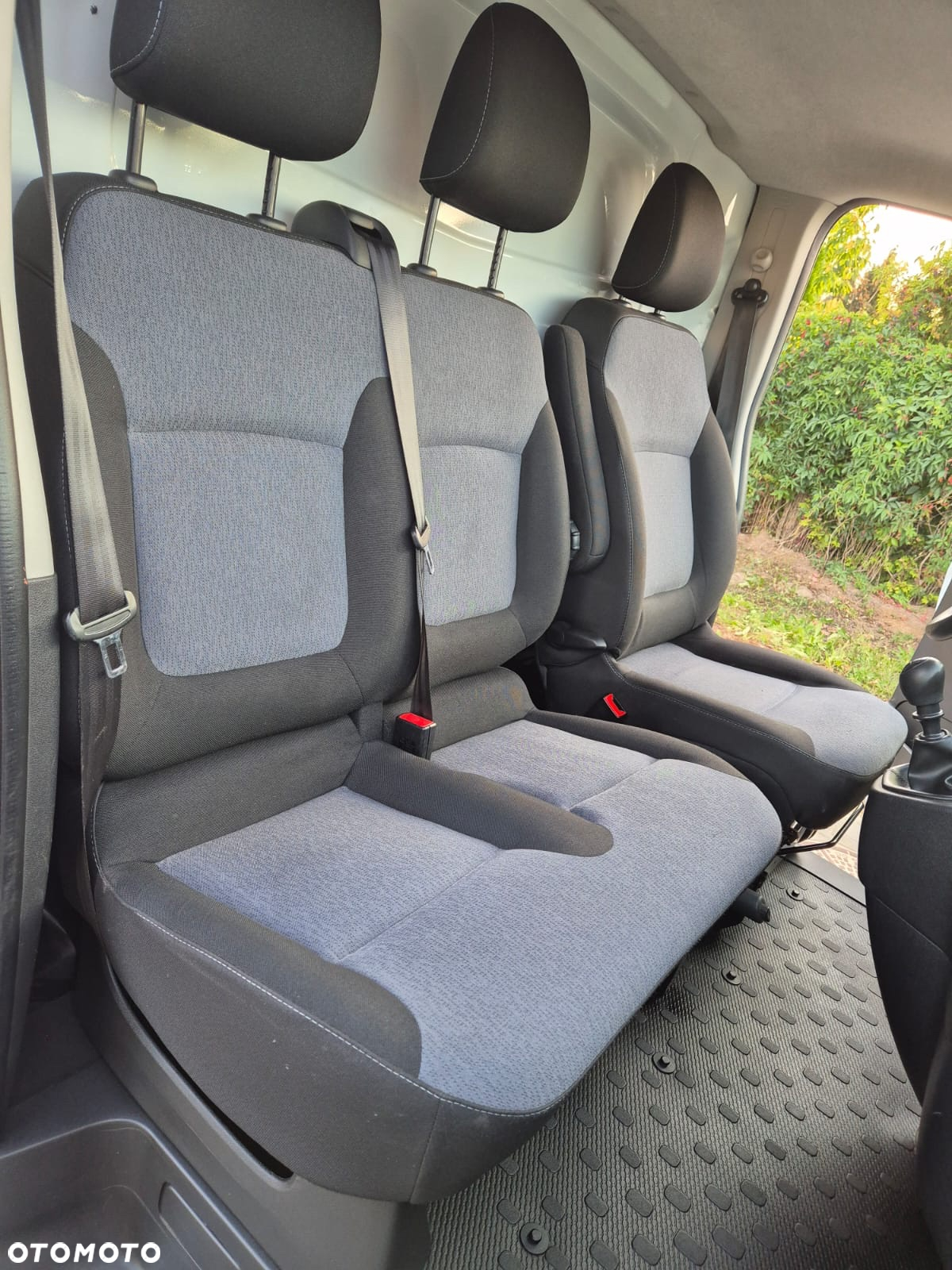 Opel Vivaro 2018r Long L2H1 150Tys km Super Stan - 28