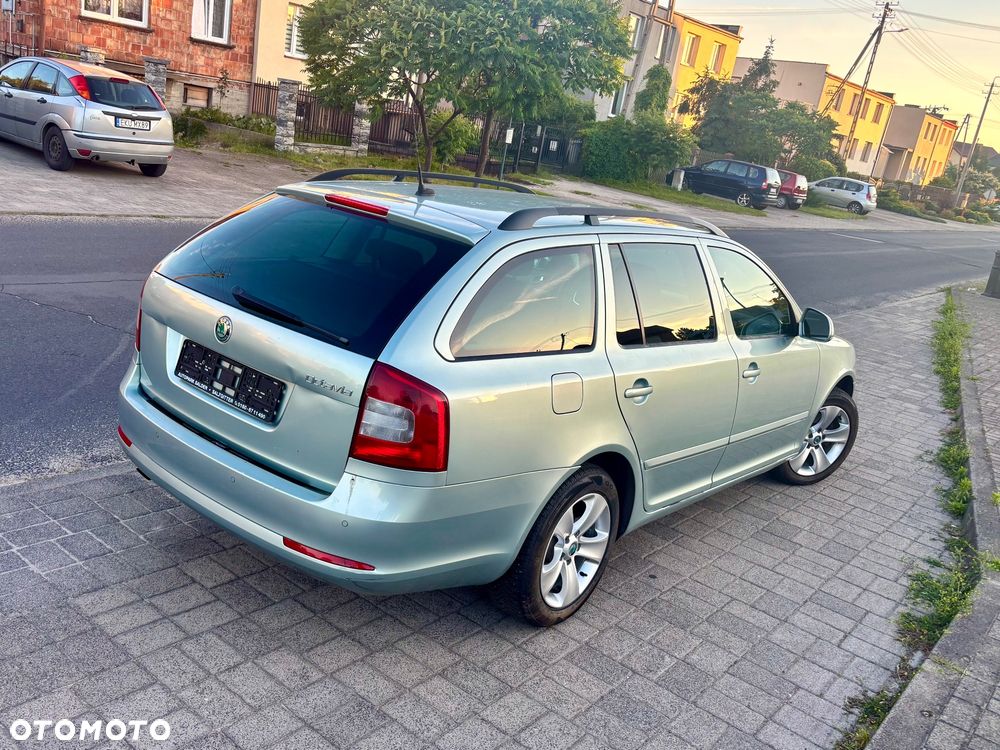 Skoda Octavia 2.0 TDI DPF DSG Ambiente - 3