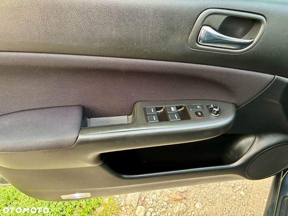 Honda Accord 2.0 i Executive - 33