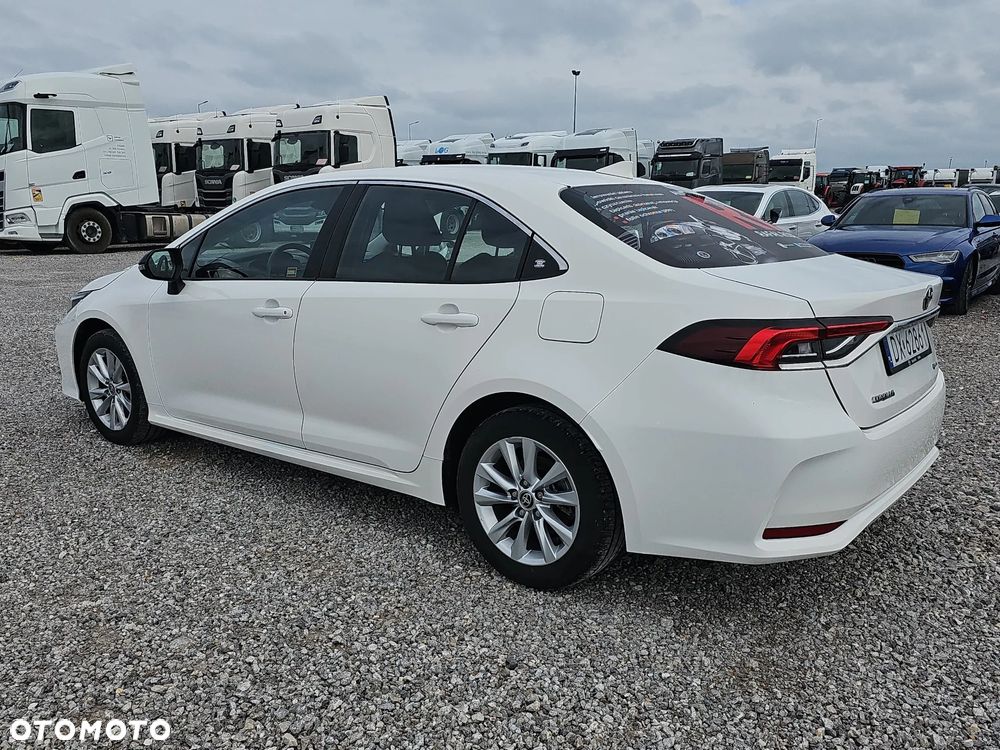 Toyota Corolla 1.8 Hybrid Comfort - 7