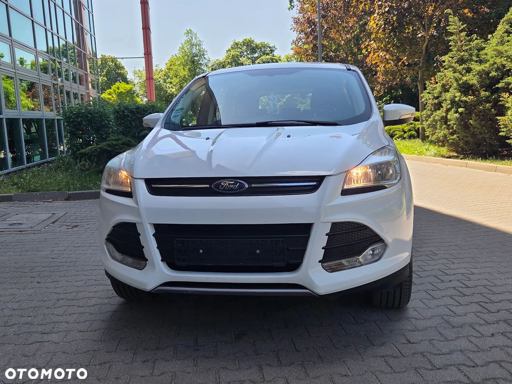 Ford Kuga 2.0 TDCi 4x4 Trend - 4