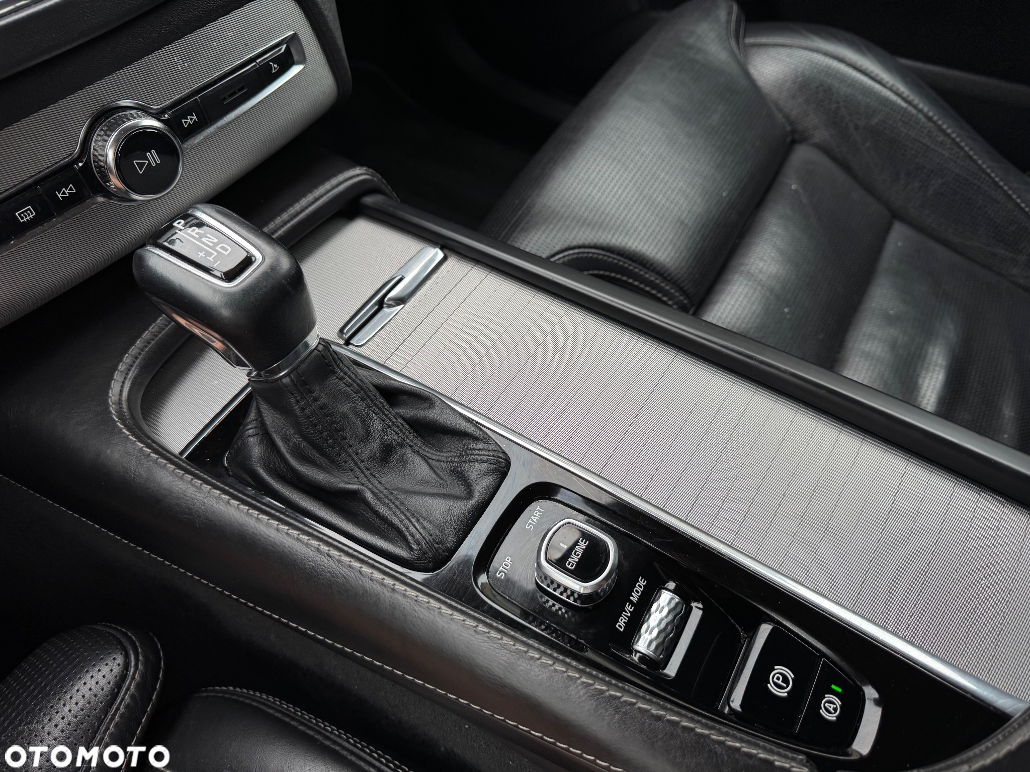 Volvo XC 90 D5 AWD Inscription - 13