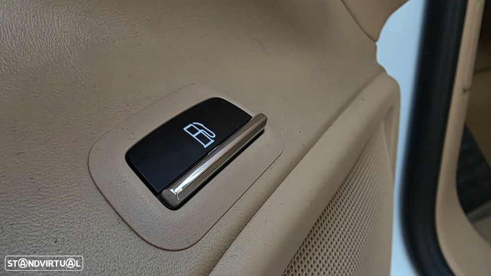 Porsche Cayenne S E-Hybrid Platinum Edition - 32