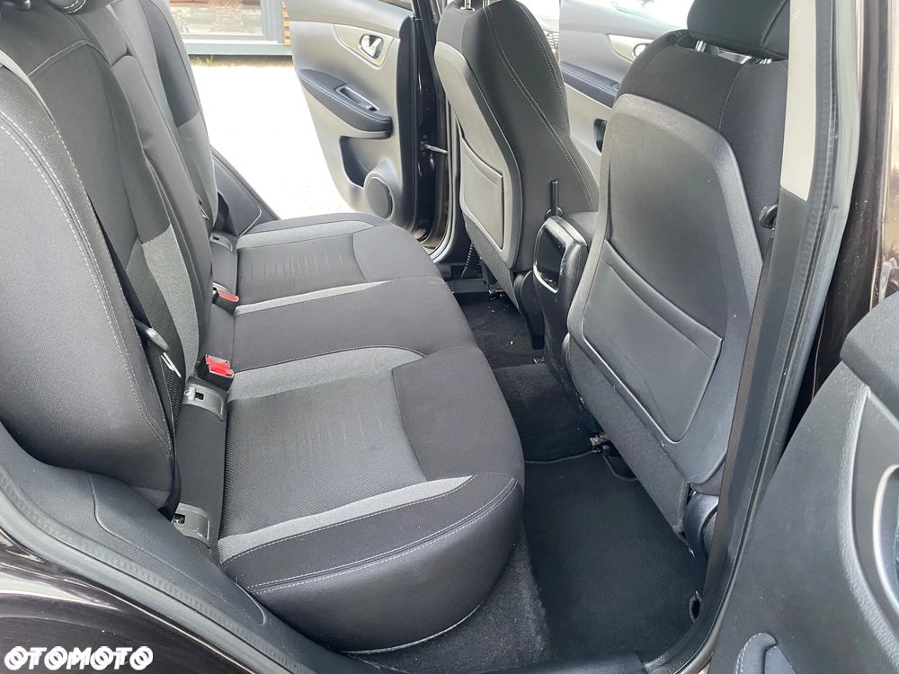 Nissan Qashqai 1.6 DIG-T N-Tec - 29