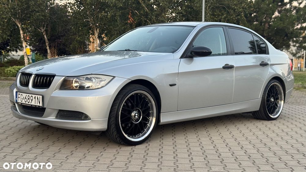 BMW Seria 3 - 15
