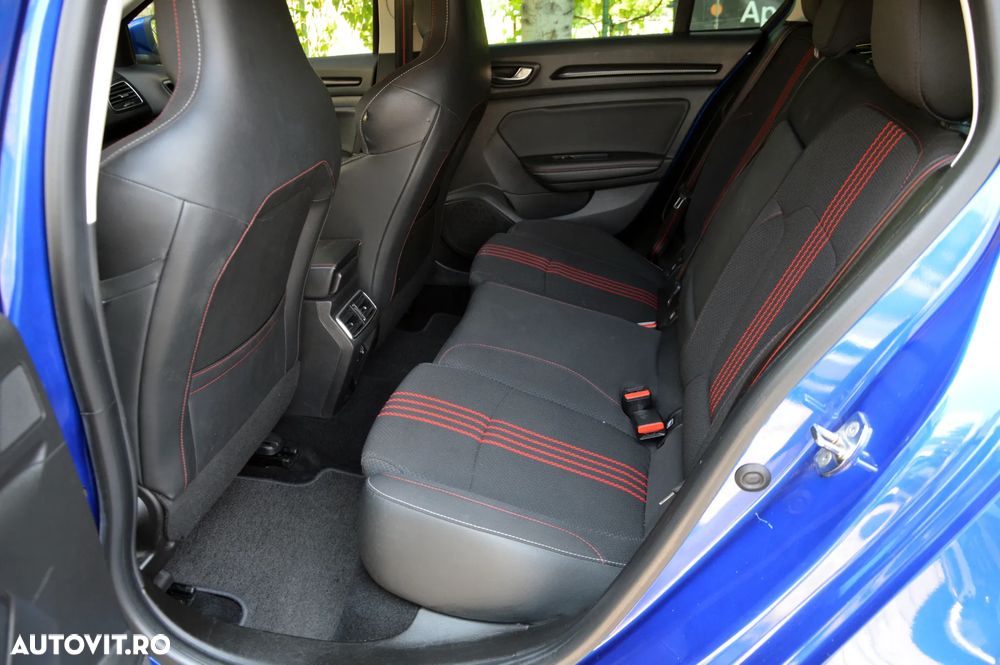 Renault Megane TCe 160 GPF EDC R.S. LINE - 14