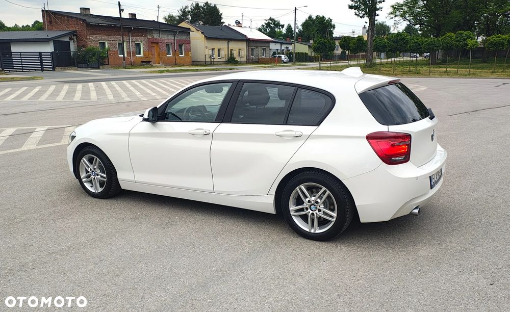 BMW Seria 1 118d Sport Line - 7
