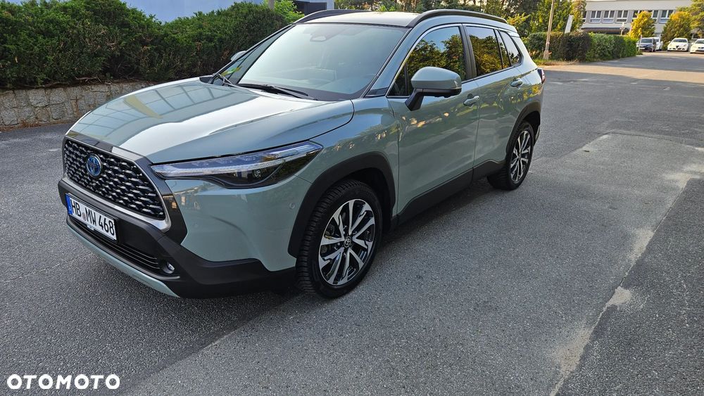 Toyota Corolla Cross 2.0 Hybrid Executive AWD - 3