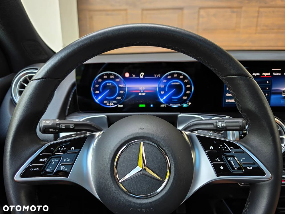 Mercedes-Benz EQB 250+ Progressive - 19