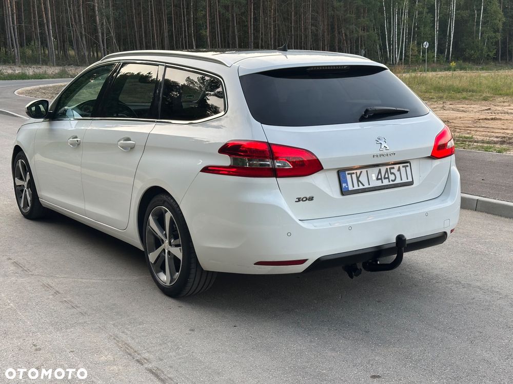 Peugeot 308 155 THP Allure - 6
