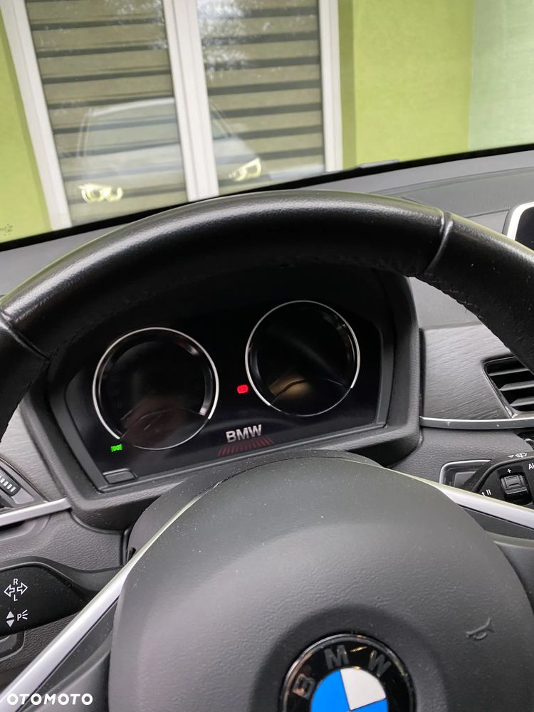 BMW X1 xDrive20d - 19