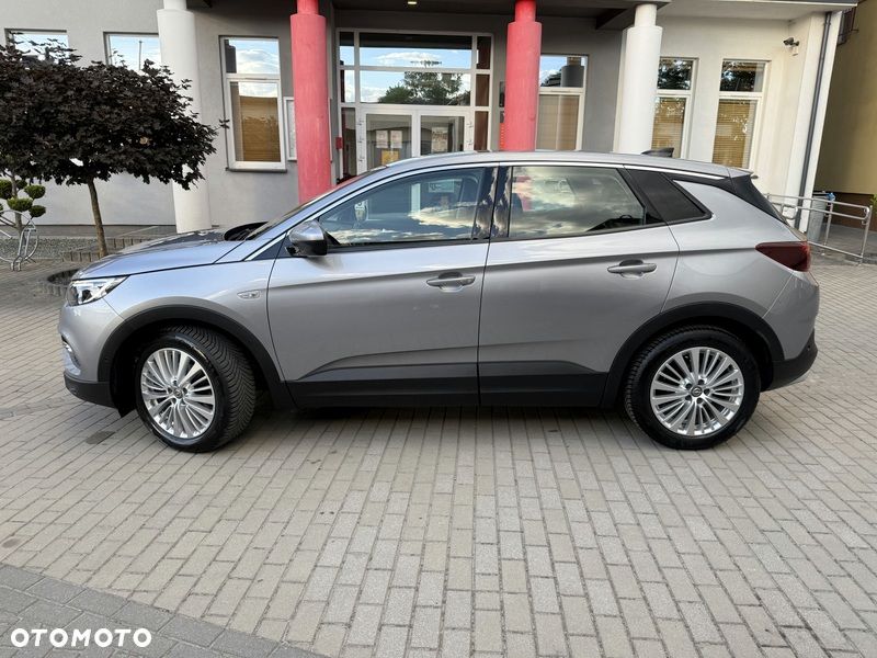 Opel Grandland X 1.2 Start/Stop Automatik Business Elegance - 2