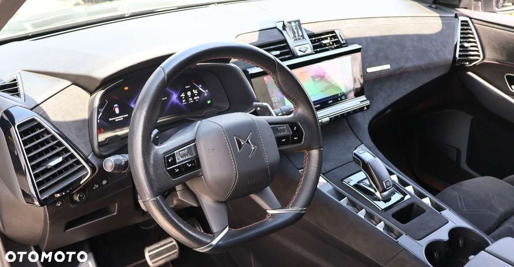 DS Automobiles DS 7 Crossback - 13