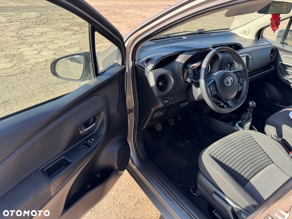 Toyota Yaris 1.5 Life - 6