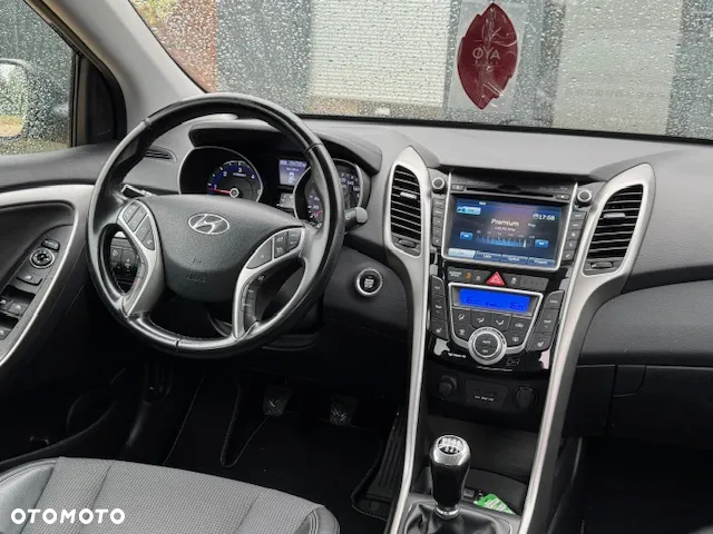 Hyundai i30 - 35