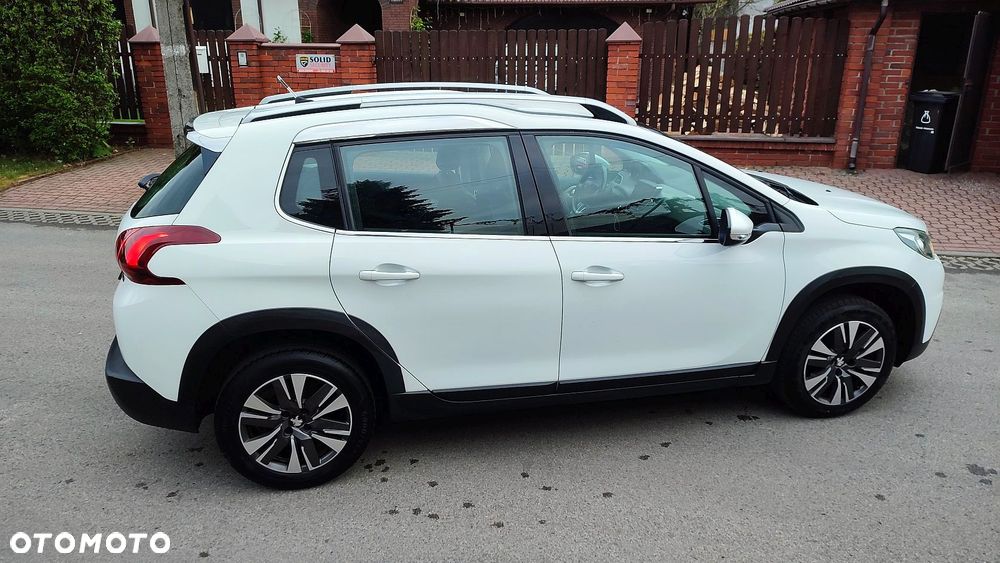 Peugeot 2008 PureTech 110 Style - 39