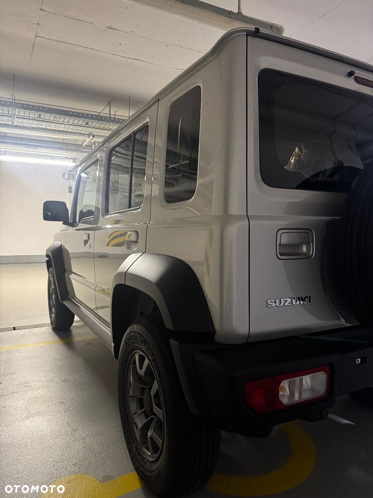 Suzuki Jimny - 24