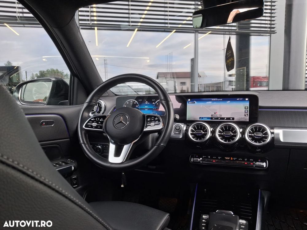 Mercedes-Benz GLB - 10