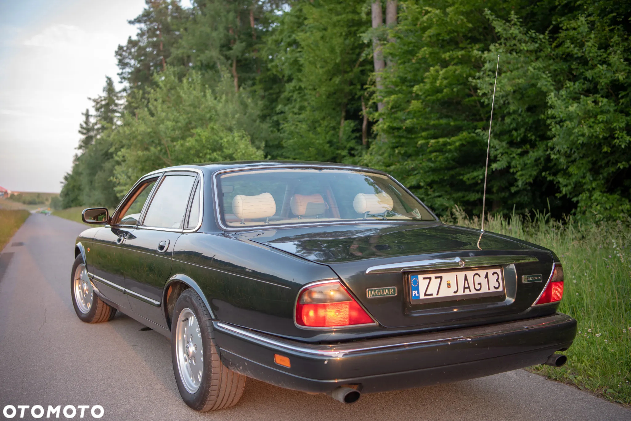 Jaguar XJ - 3