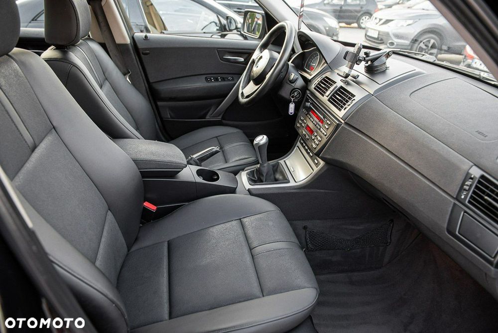 BMW X3 2.0d - 9