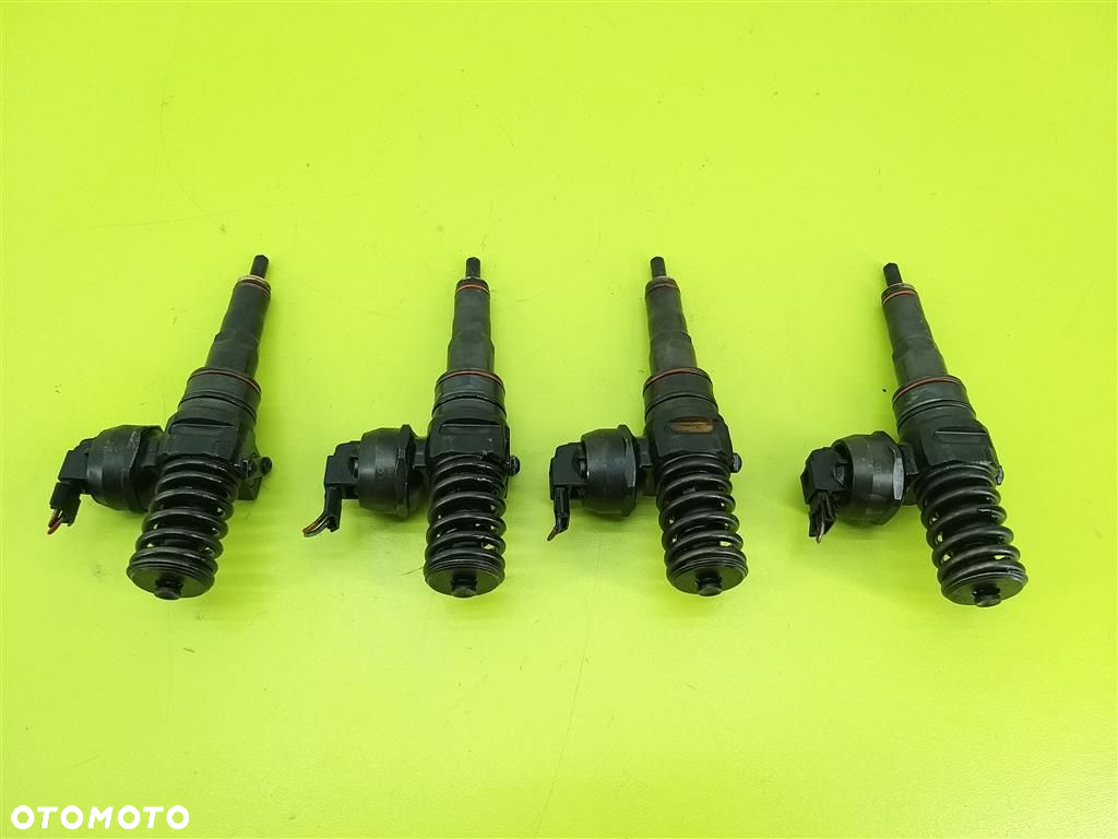 Komplet wtrysków wtryski Audi A4 B5 1.9TDI 110KM 1995-2001 BOSCH 045130073T - 2