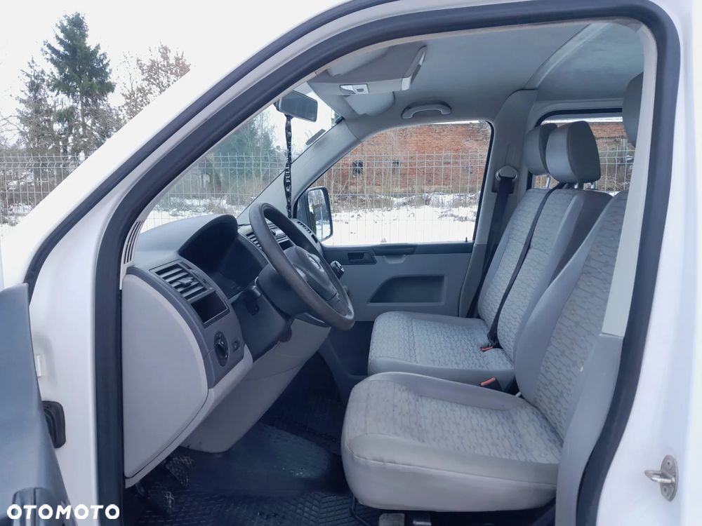 Volkswagen TRANSPORTER T5 - 9