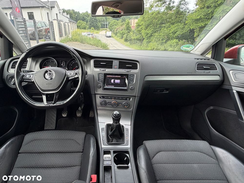 Volkswagen Golf 1.6 TDI DPF BlueMotion Technology Comfortline - 15