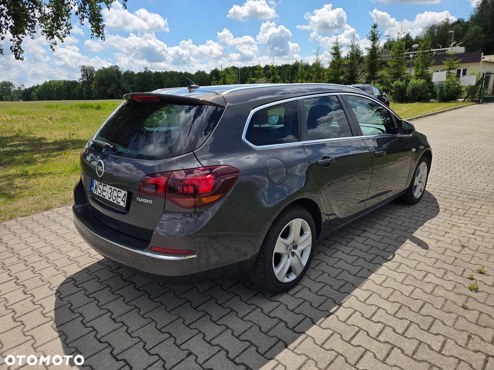 Opel Astra 1.4 Turbo Automatik Innovation - 2