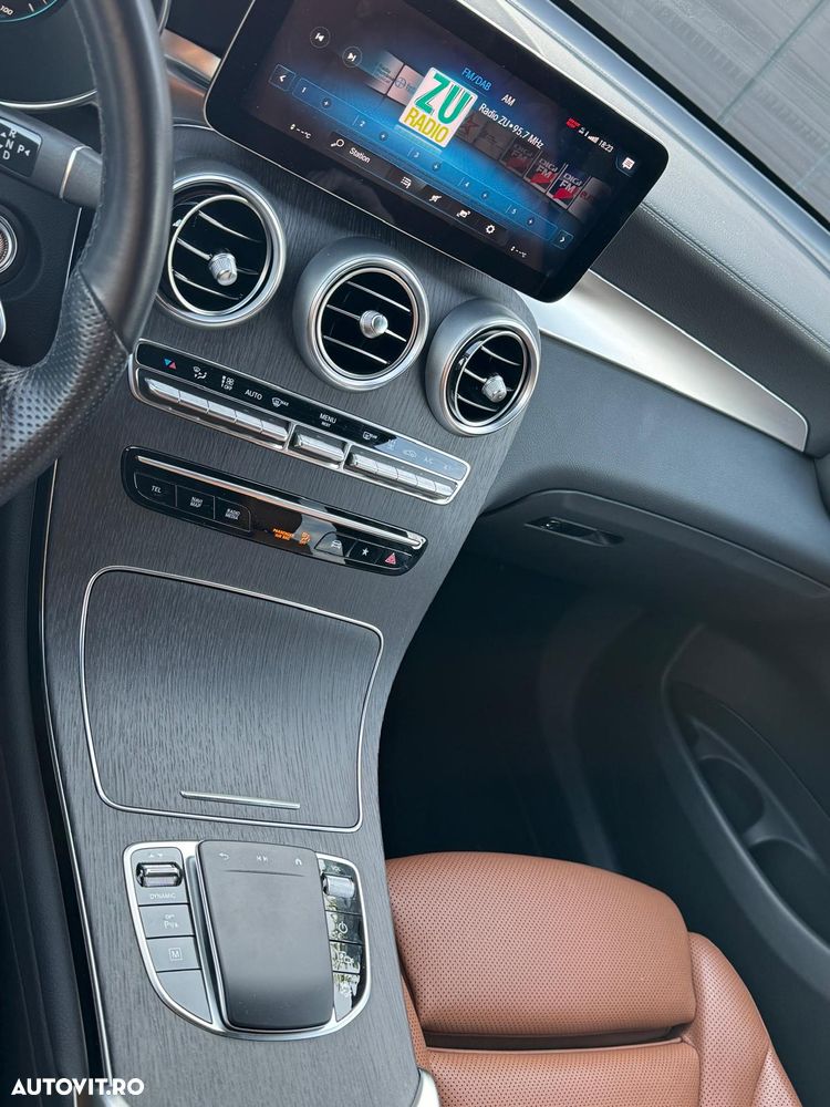 Mercedes-Benz GLC - 13