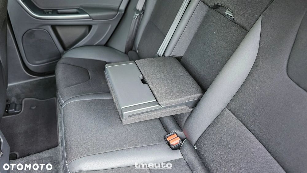 Volvo V60 T4 Kinetic - 26