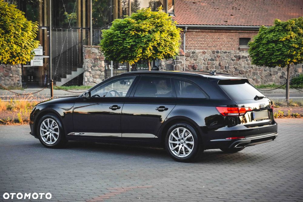 Audi A4 Avant 2.0 TDI S tronic - 12
