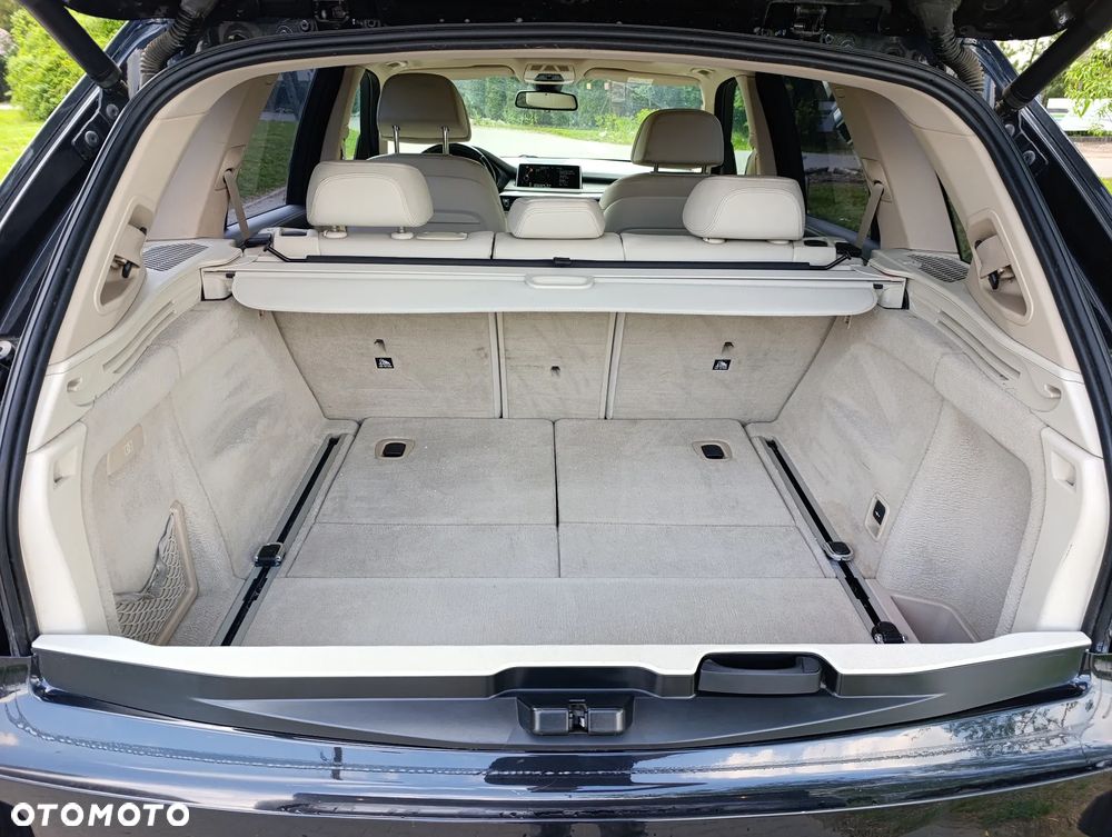 BMW X5 xDrive40d - 11