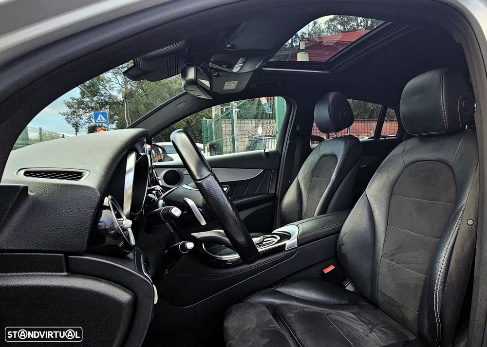 Mercedes-Benz GLC 220 d 4Matic 9G-TRONIC AMG Line - 31