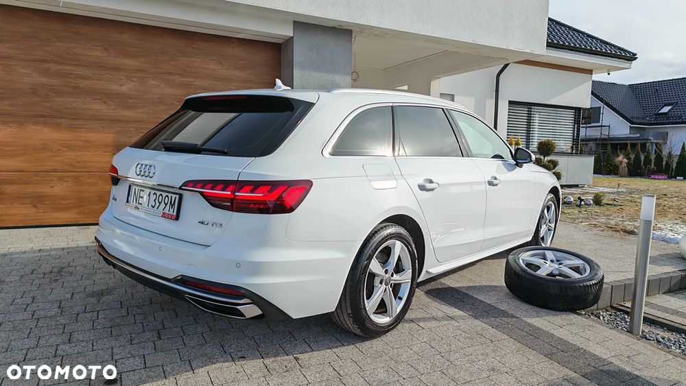 Audi A4 Avant 40 TDI quattro S tronic advanced - 22