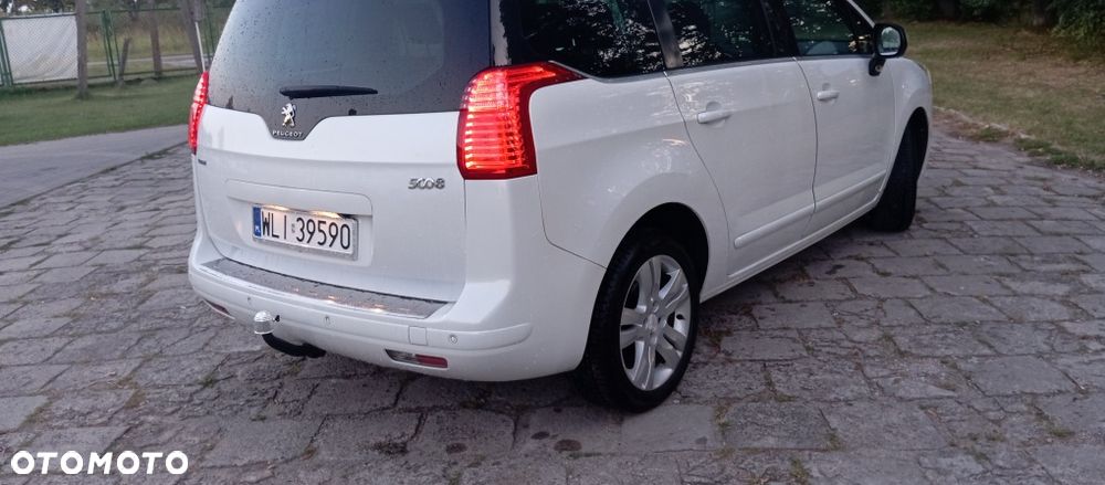 Peugeot 5008 - 3