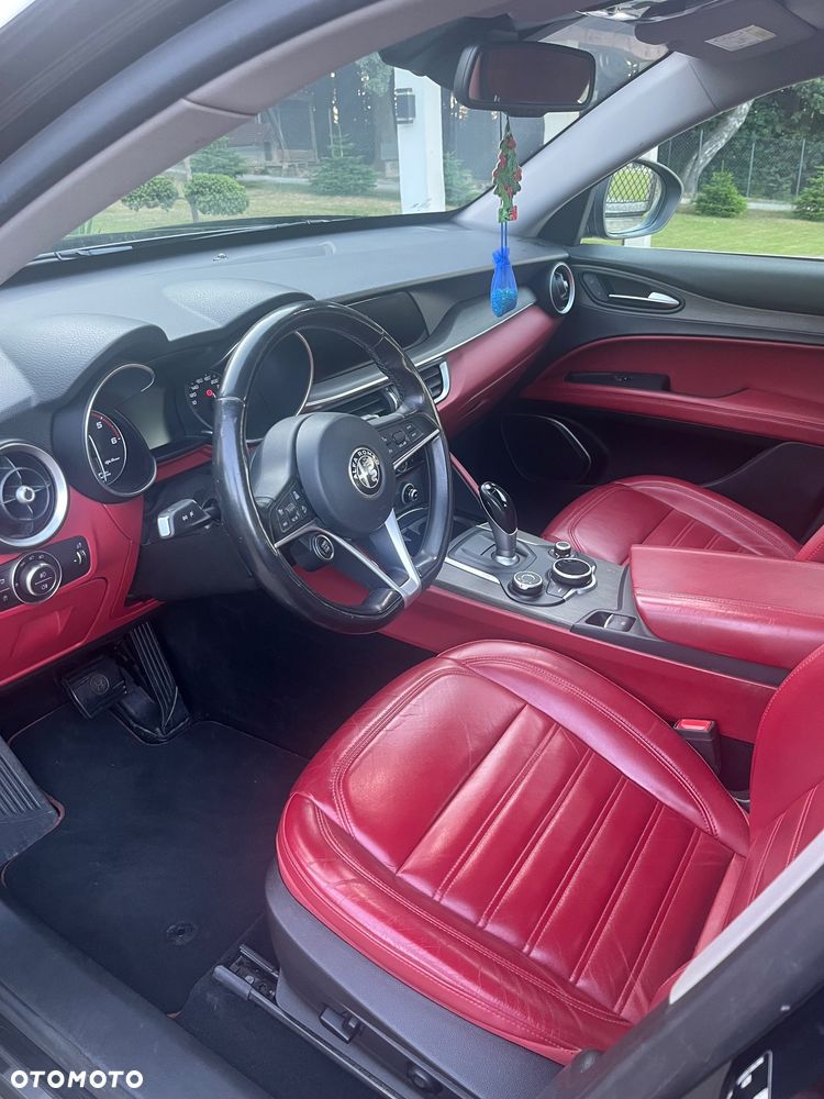 Alfa Romeo Stelvio 2.2 16V AT8 Executive - 7