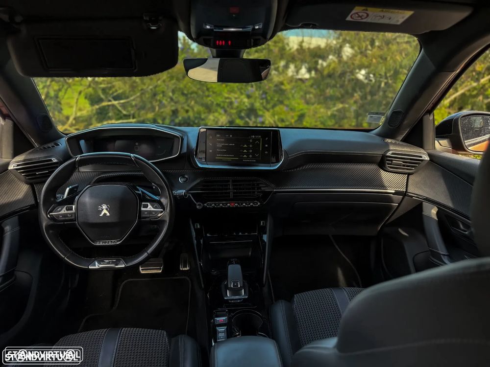 Peugeot 2008 1.5 BlueHDi GT Line EAT8 - 16