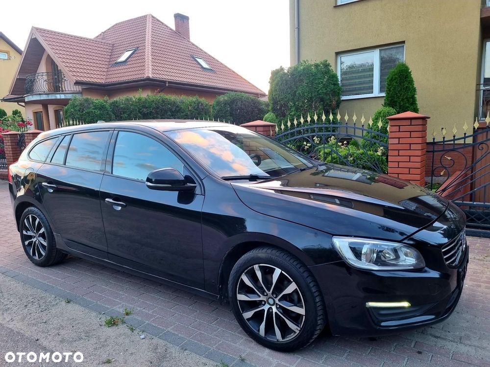 Volvo V60 D2 Drive-E Momentum - 3