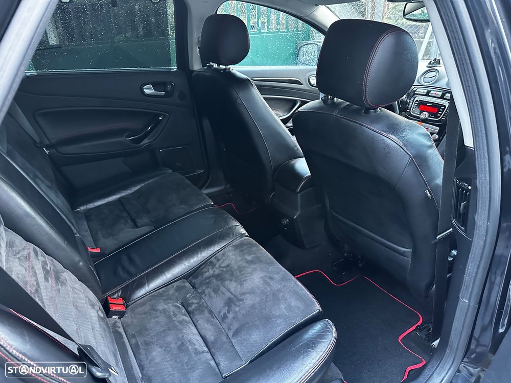 Ford Mondeo SW 2.2 TDCi Titanium S - 31