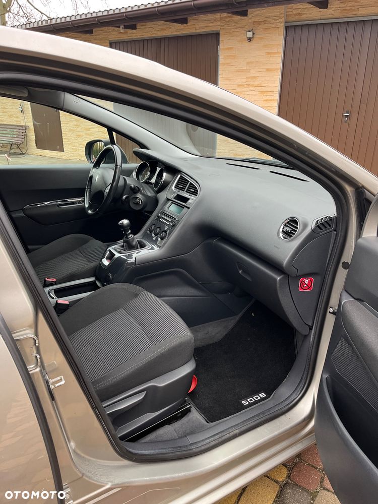 Peugeot 5008 2.0 HDi Active - 9