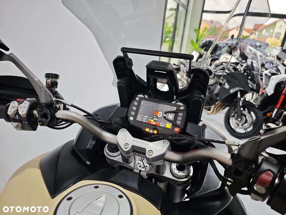 Ducati Multistrada - 12