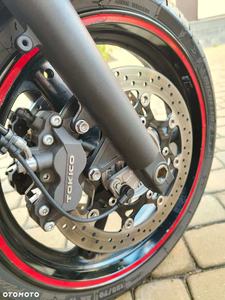 Suzuki Bandit - 19