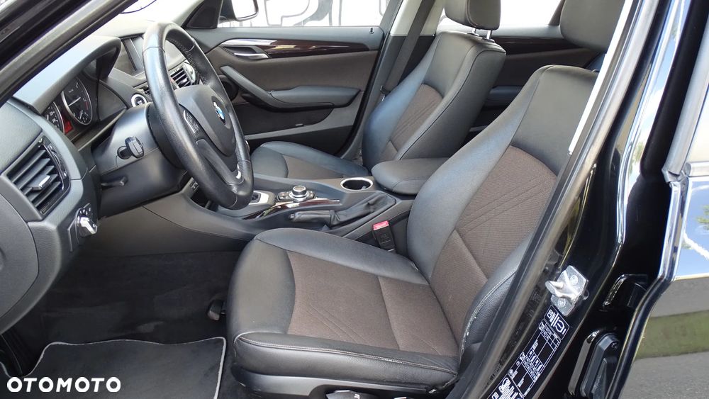 BMW X1 xDrive20d xLine - 11
