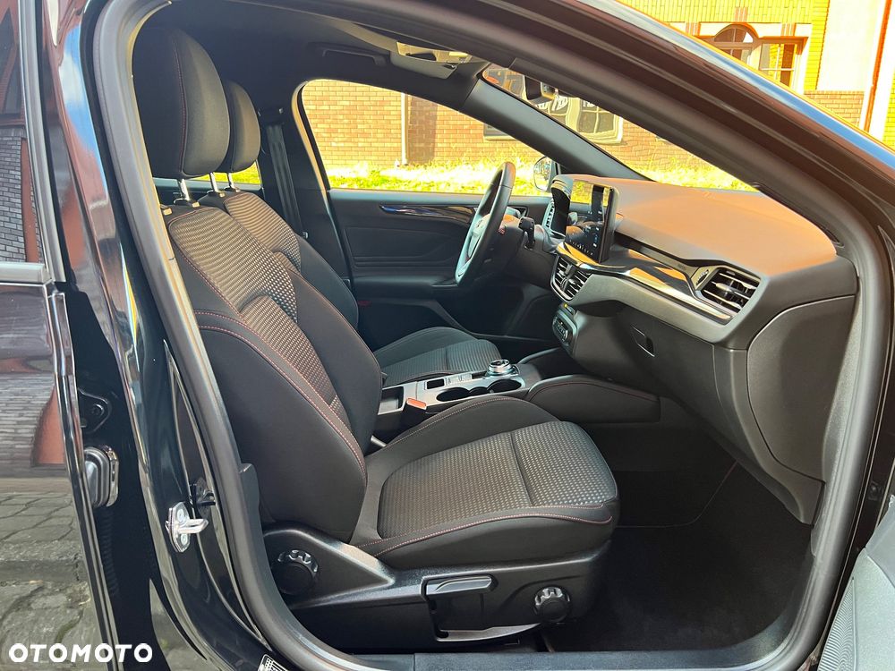 Ford Focus Kombi 21 - 20