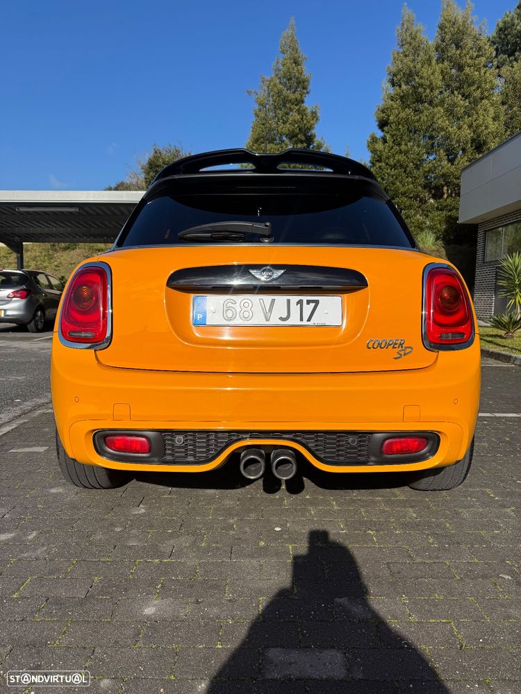MINI 5 Portas Cooper D - 2