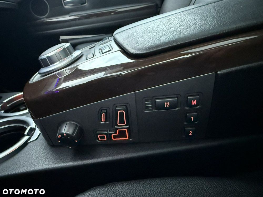 BMW Seria 7 730d - 25